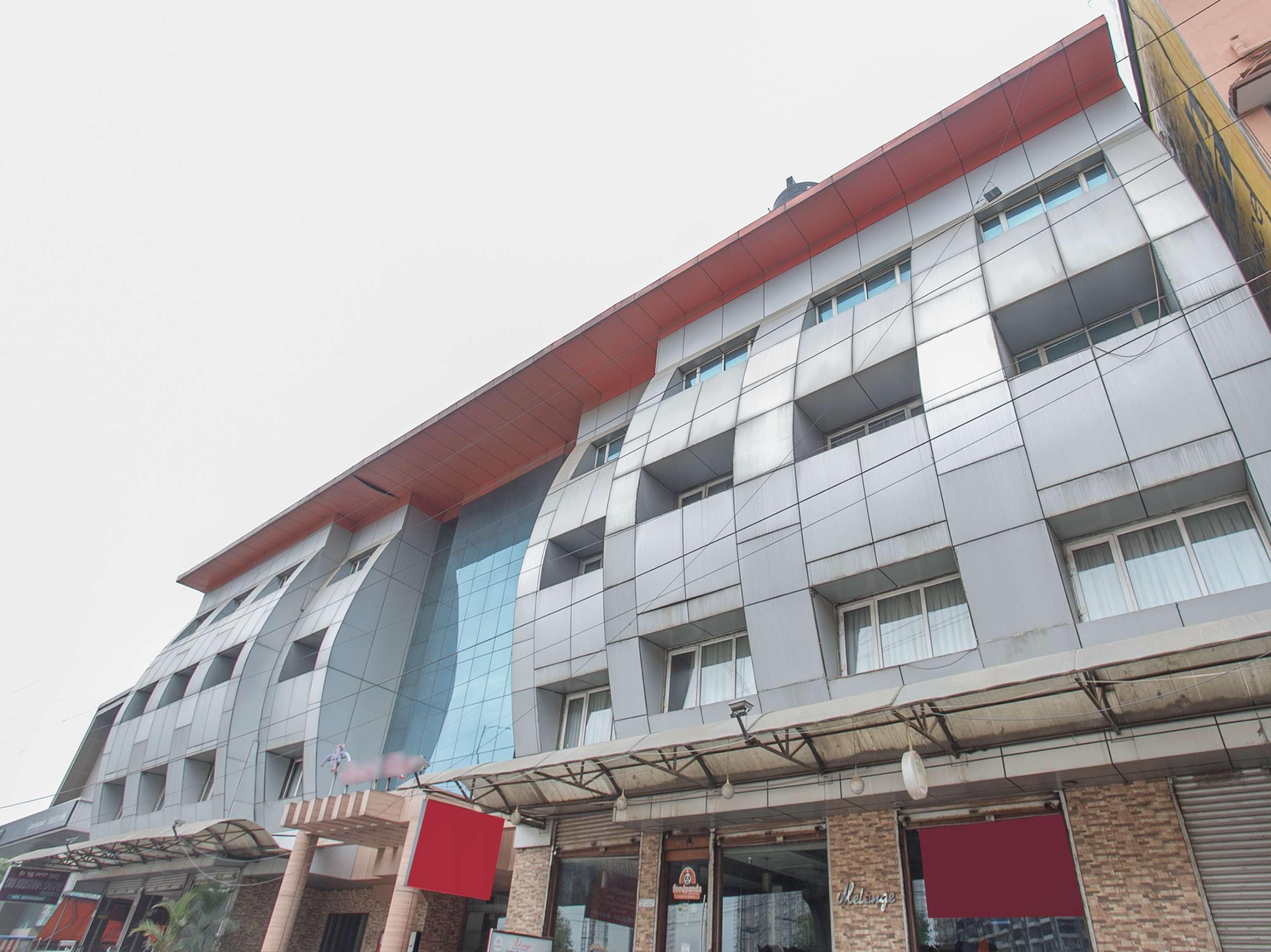 Capital O 14972 Hotel Ekaa Bangalore Exterior foto